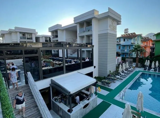 Alessia Hotel Side